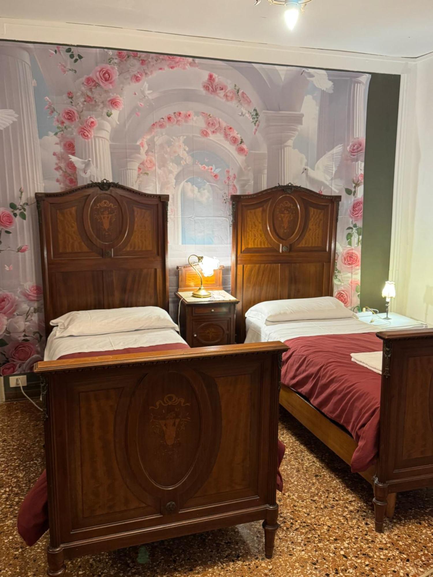 Lions Venice Guest House Esterno foto